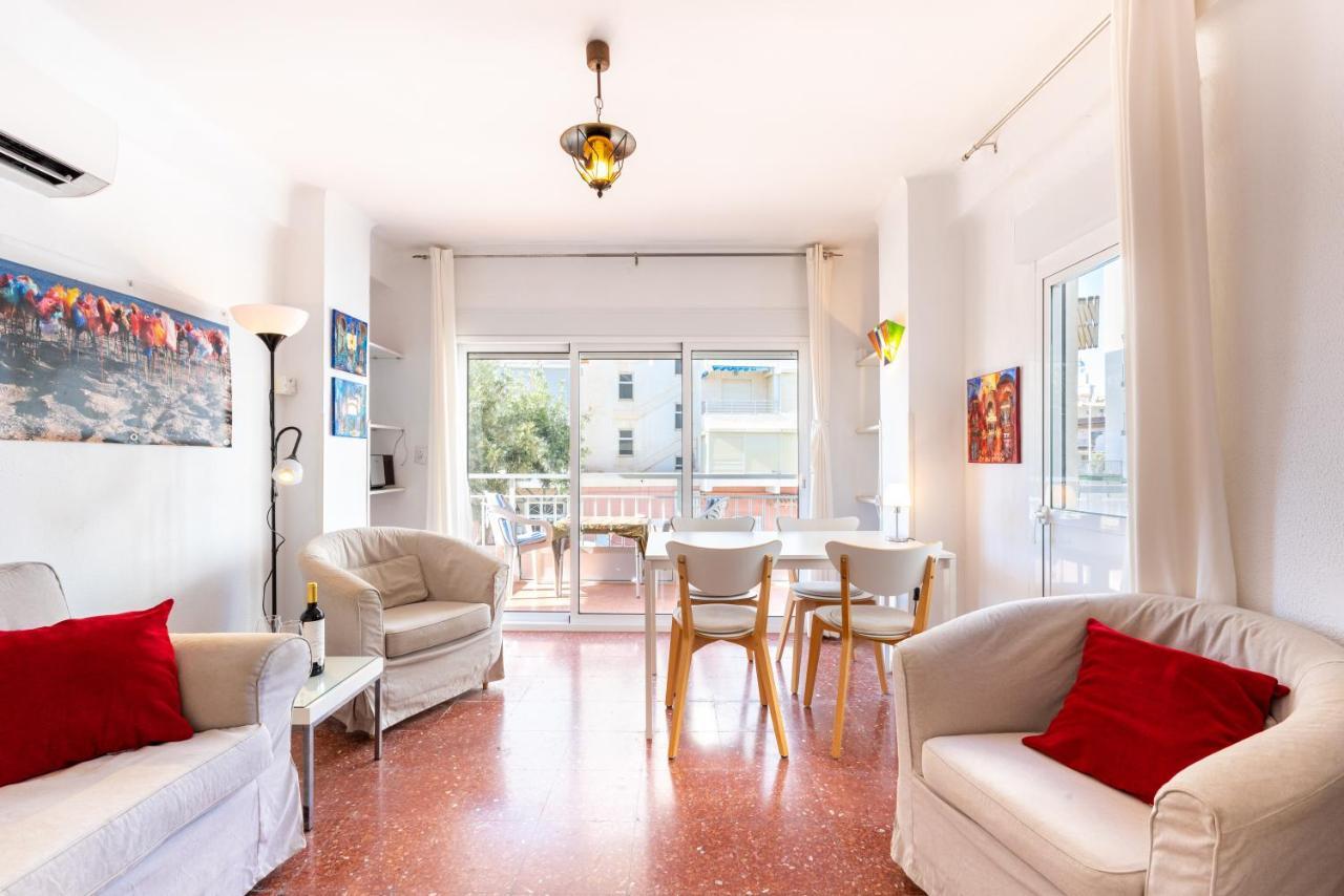 Seafront Apartment Torre Del Mar Eksteriør billede