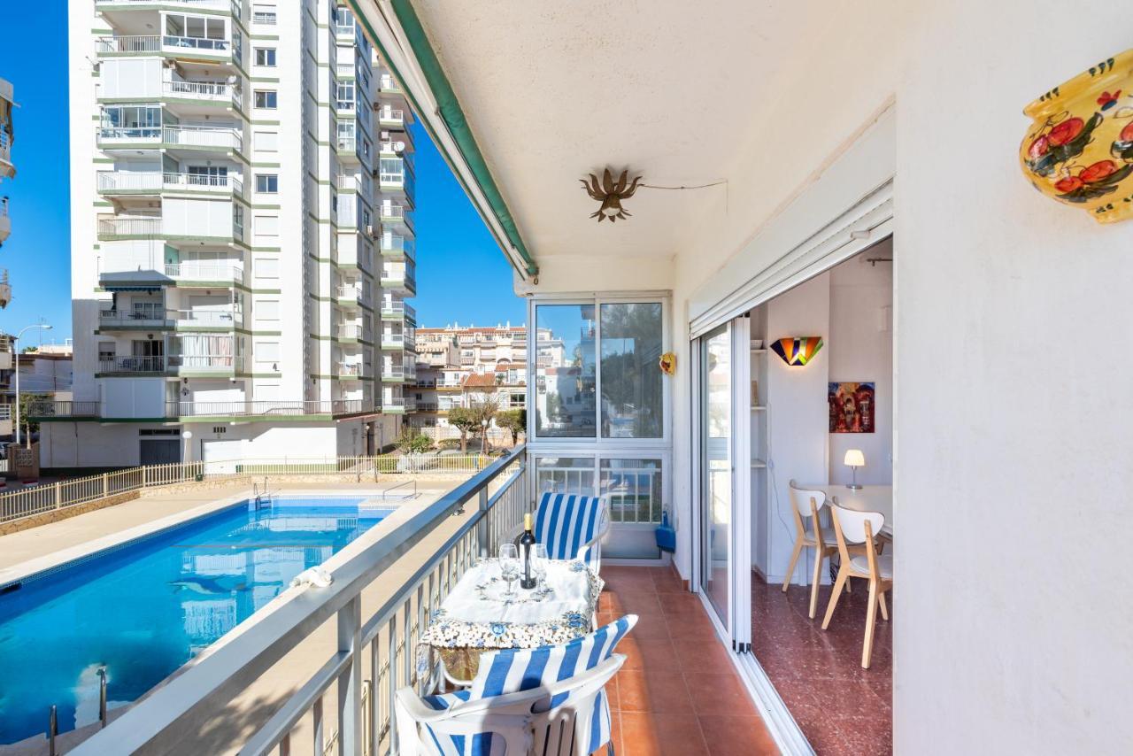 Seafront Apartment Torre Del Mar Eksteriør billede
