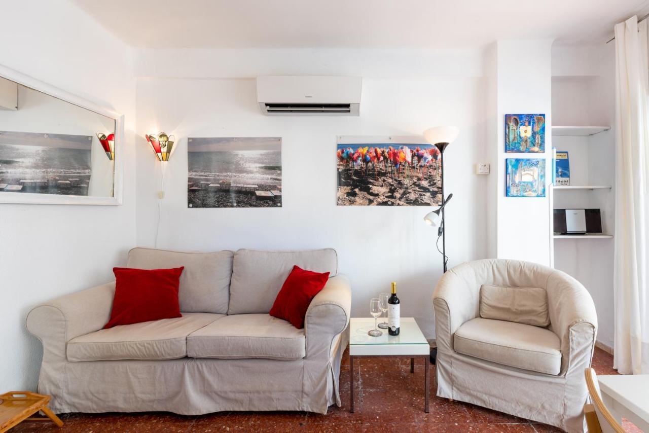 Seafront Apartment Torre Del Mar Eksteriør billede