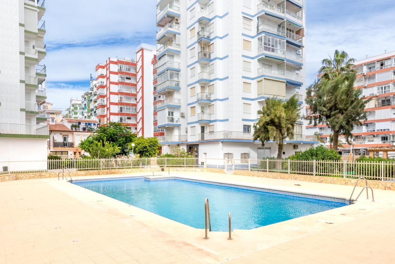 Seafront Apartment Torre Del Mar Eksteriør billede