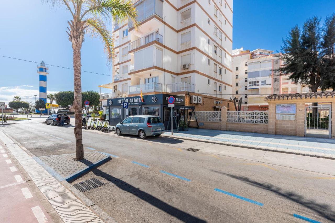 Seafront Apartment Torre Del Mar Eksteriør billede