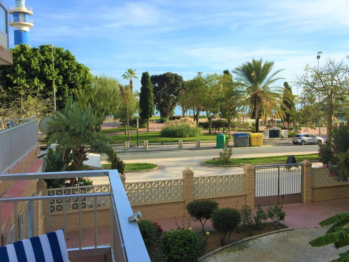 Seafront Apartment Torre Del Mar Eksteriør billede